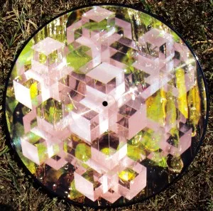 Moving on the Edges of Things